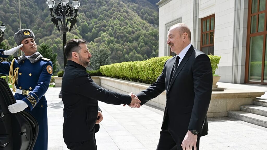 Zelenszkij készen áll arra, hogy Putyinnal Azerbajdzsánban találkozzon
